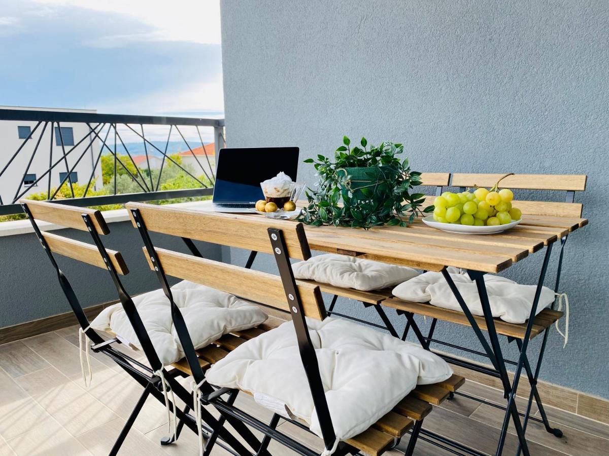 Apartment Tilda Trogir Exteriör bild