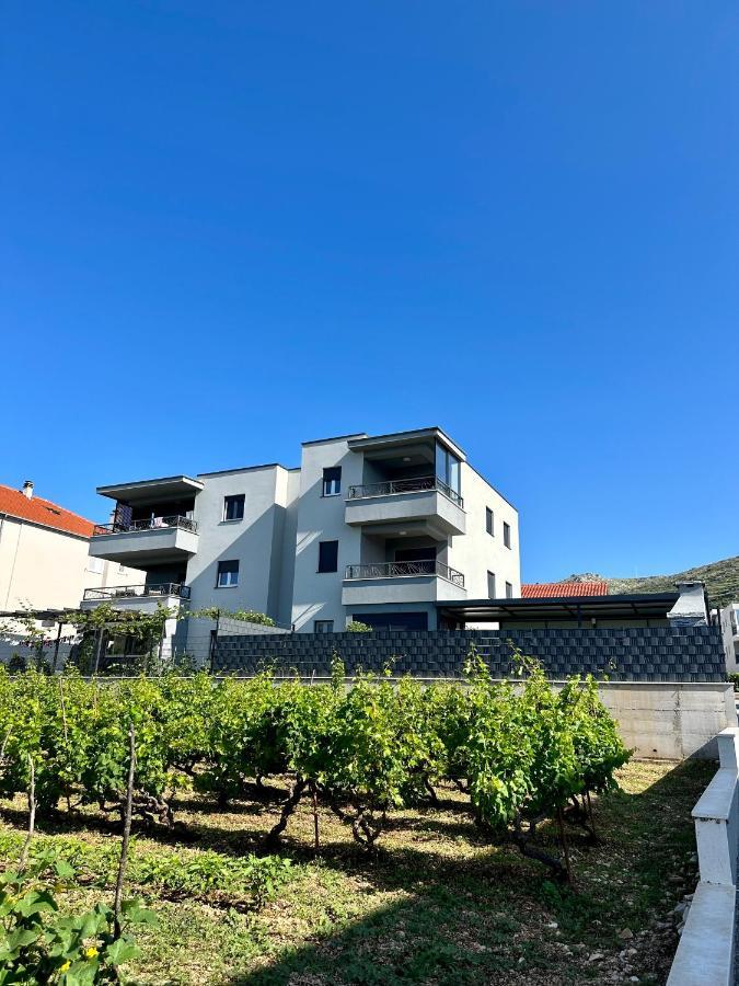 Apartment Tilda Trogir Exteriör bild